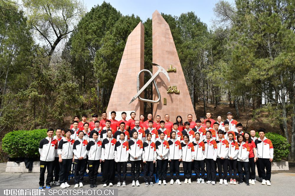 W_11134844_23041719_by.jpeg W_11134844_23041719_by.jpeg