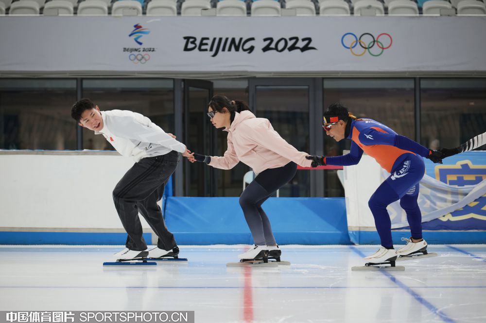 W_15072980_26032207_l.jpg W_15072980_26032207_l.jpg