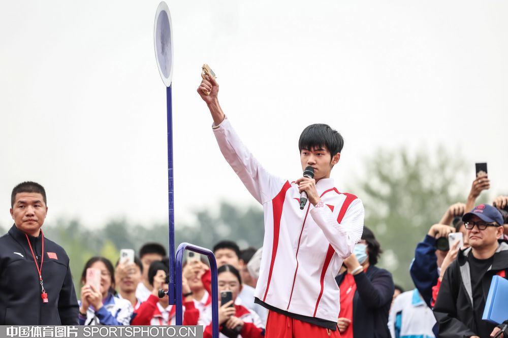 W_22551803_24092914_alj.jpg W_22551803_24092914_alj.jpg